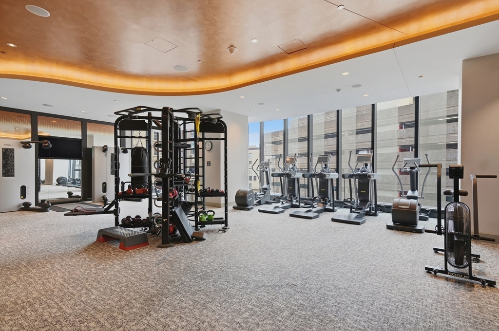1 Franklin Street, Unit 3401 Boston, MA 02110 - Photo 25 of 32