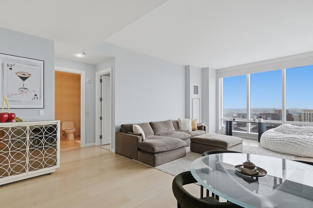1 Franklin Street, Unit 3401 Boston, MA 02110 - Photo 3 of 32
