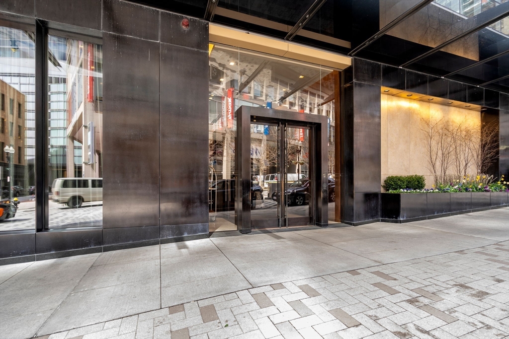 1 Franklin Street, Unit 3401 Boston, MA 02110 - Photo 31 of 32