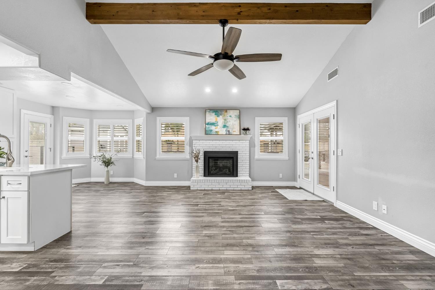 1885 North Frankwood Avenue Reedley, CA 93654 - Photo 17 of 45