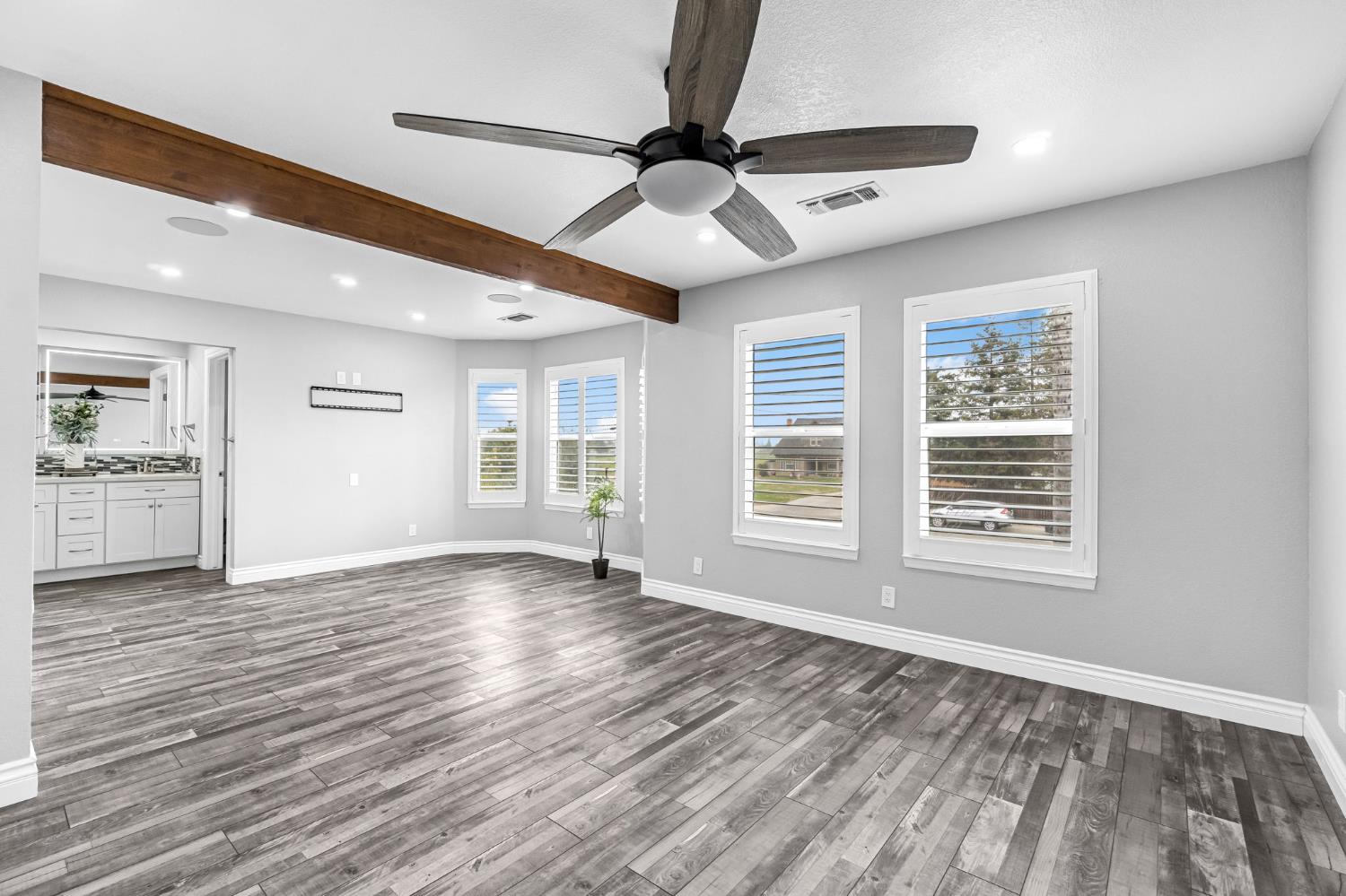 1885 North Frankwood Avenue Reedley, CA 93654 - Photo 27 of 45