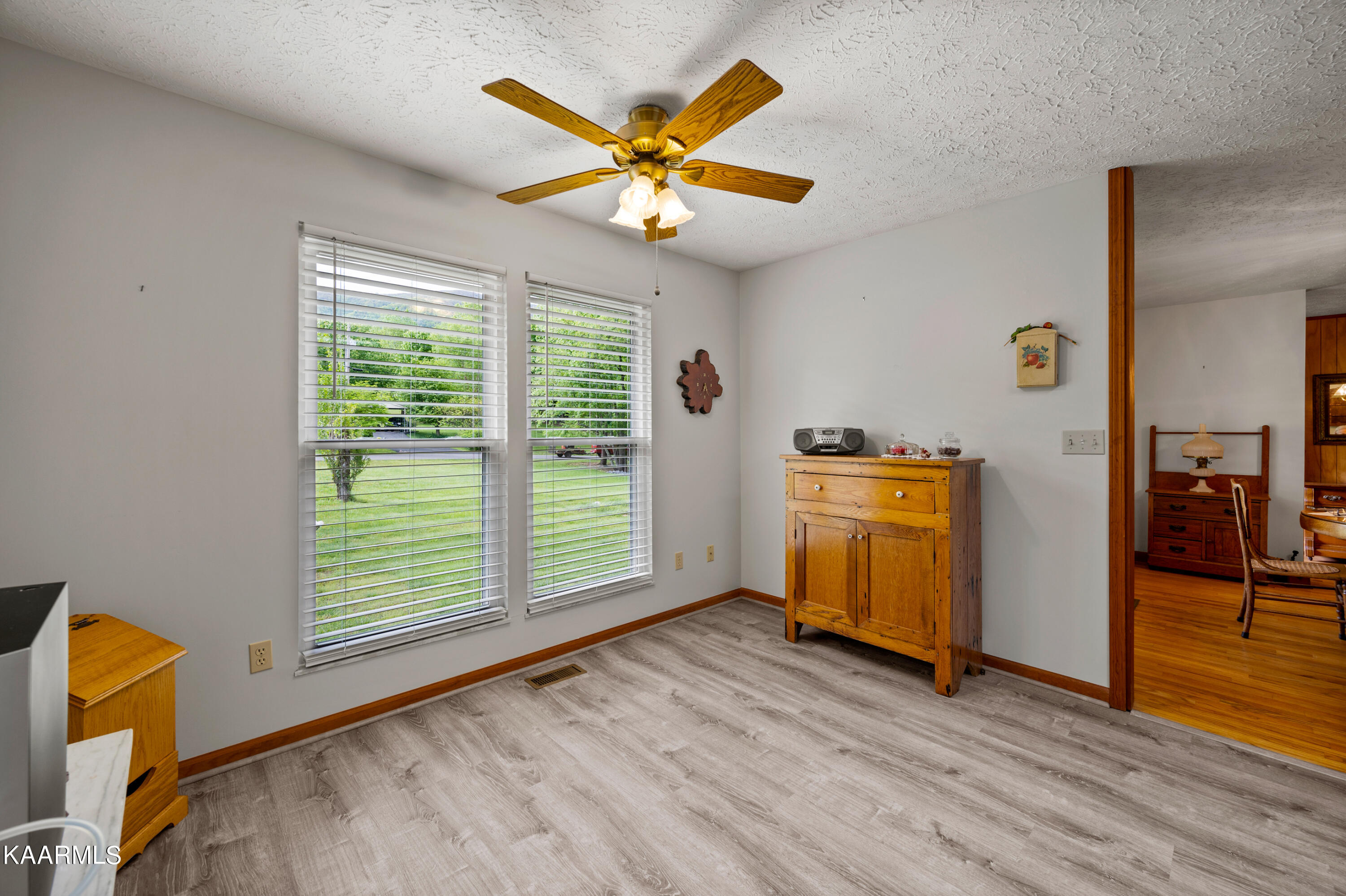 3720 Sugar Camp View Sevierville, TN 37862 - Photo 13 of 51 DSC_6657