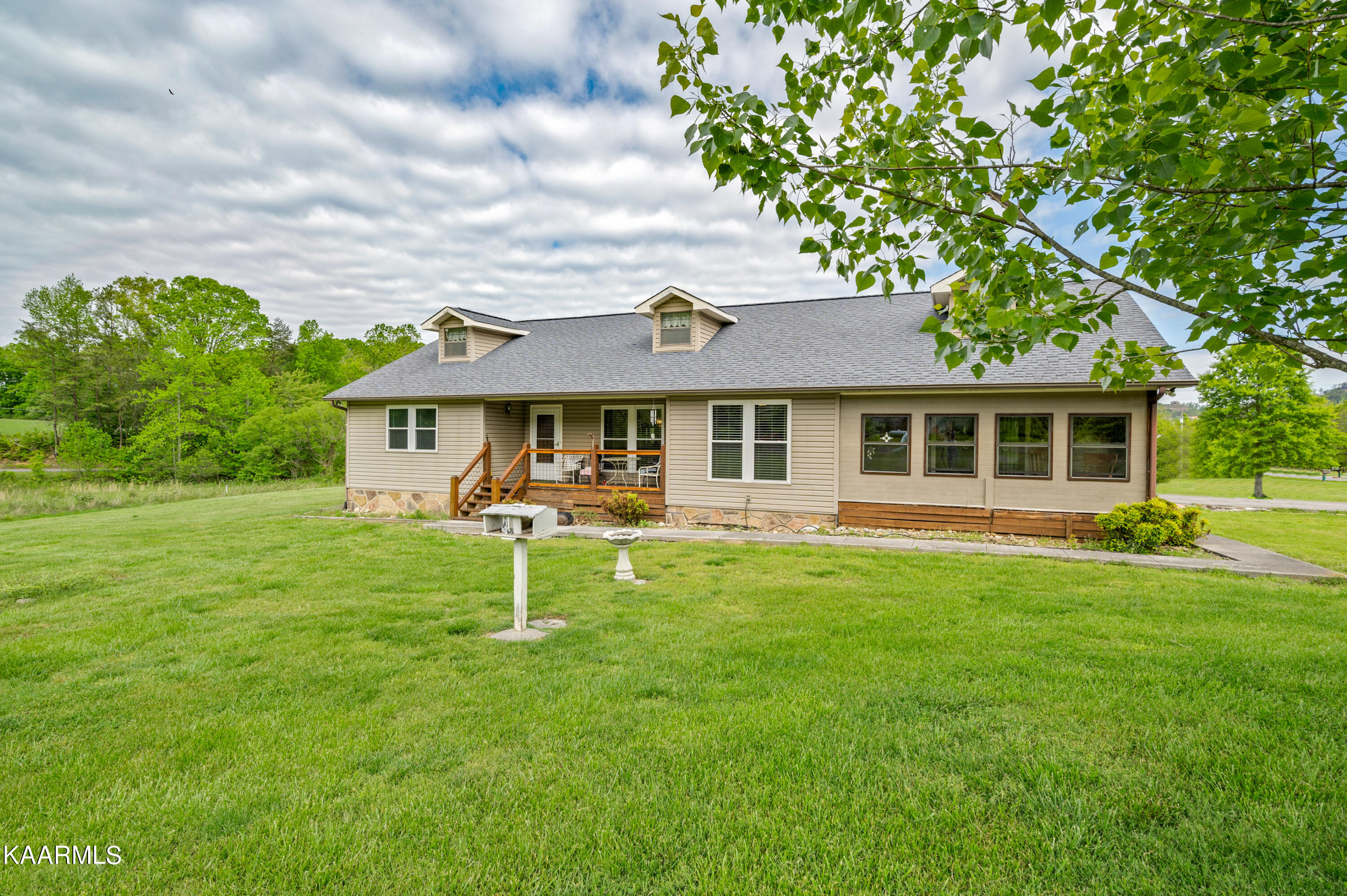 3720 Sugar Camp View Sevierville, TN 37862 - Photo 2 of 51 DSC_6691