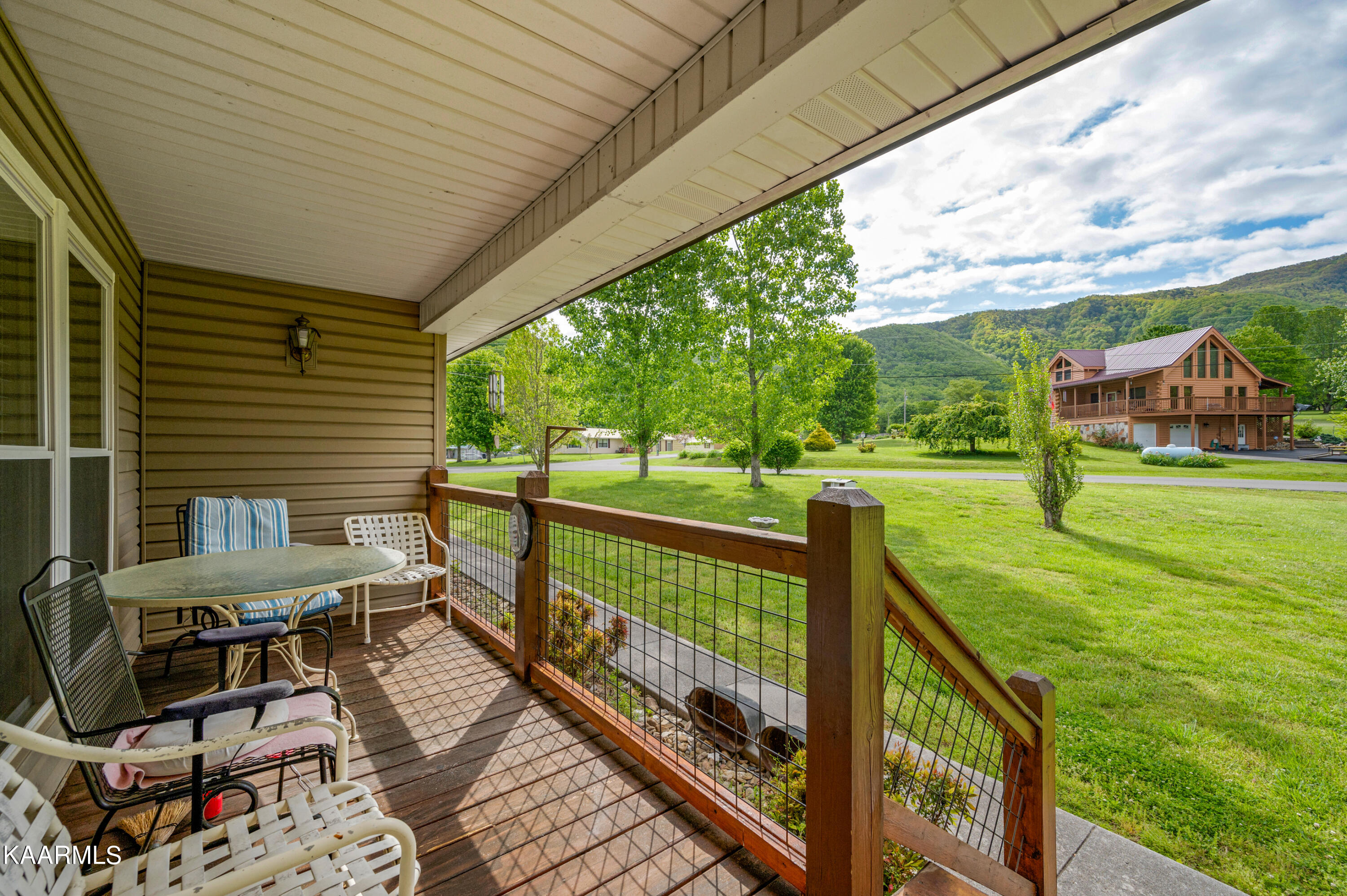 3720 Sugar Camp View Sevierville, TN 37862 - Photo 4 of 51 DSC_6697