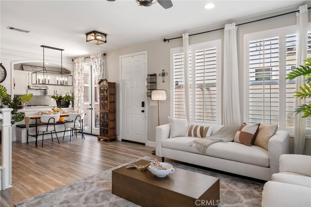 32 Sklar Street Ladera Ranch, CA 92694 - Photo 12 of 56