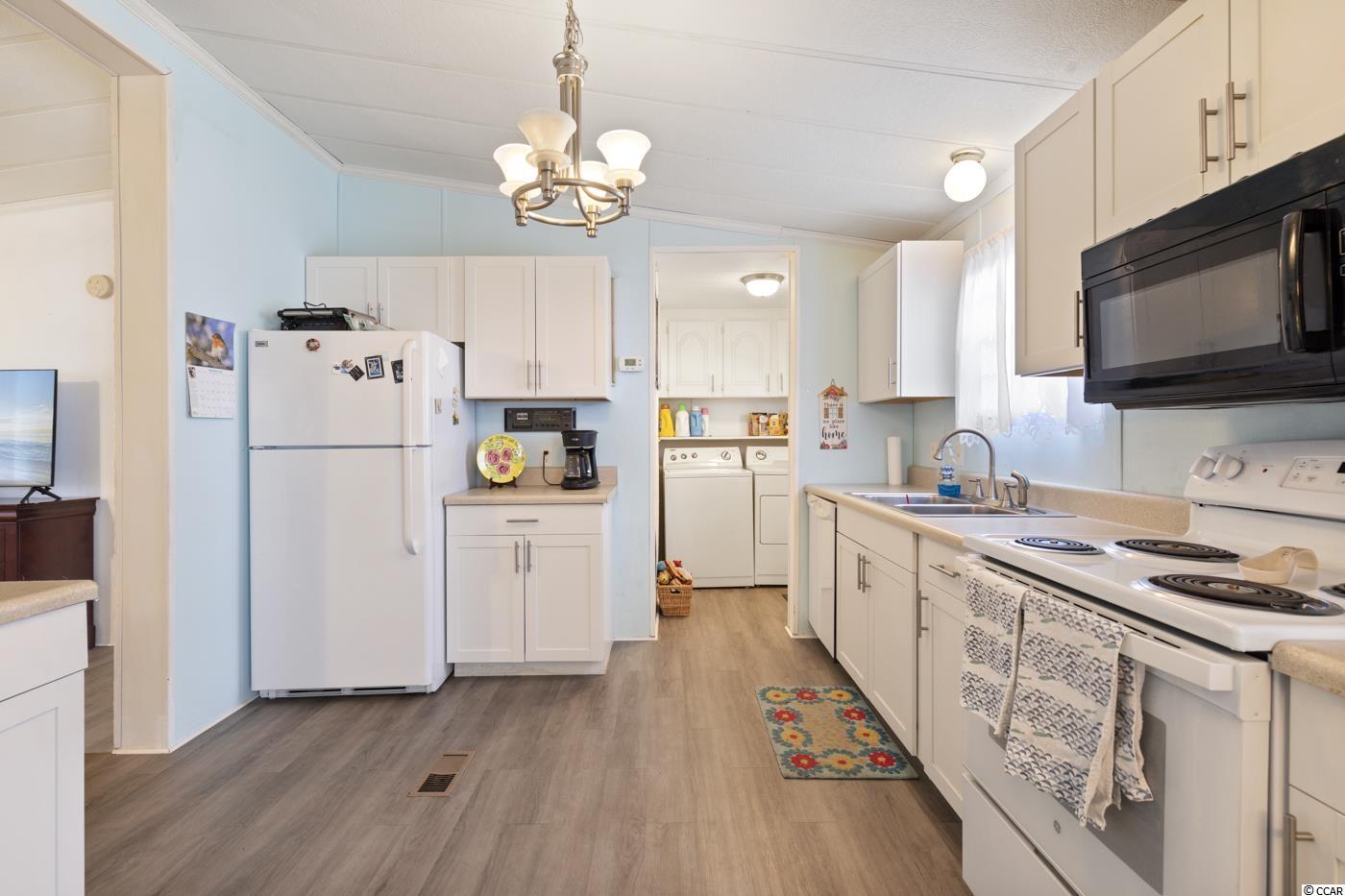 99 Burr Circle Murrells Inlet, SC 29576 - Photo 5 of 35