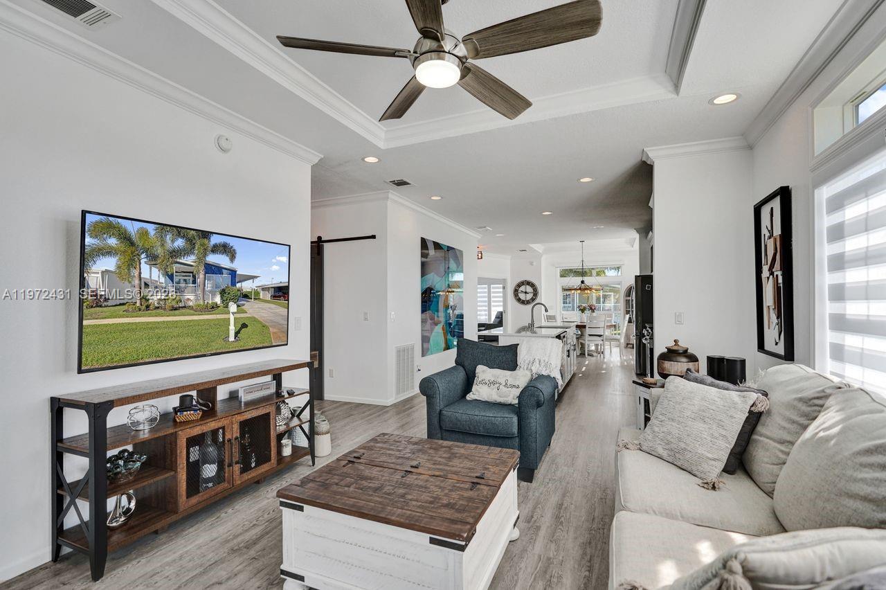 4035 Marigold Road Boynton Beach, FL 33436 - Photo 32 of 81