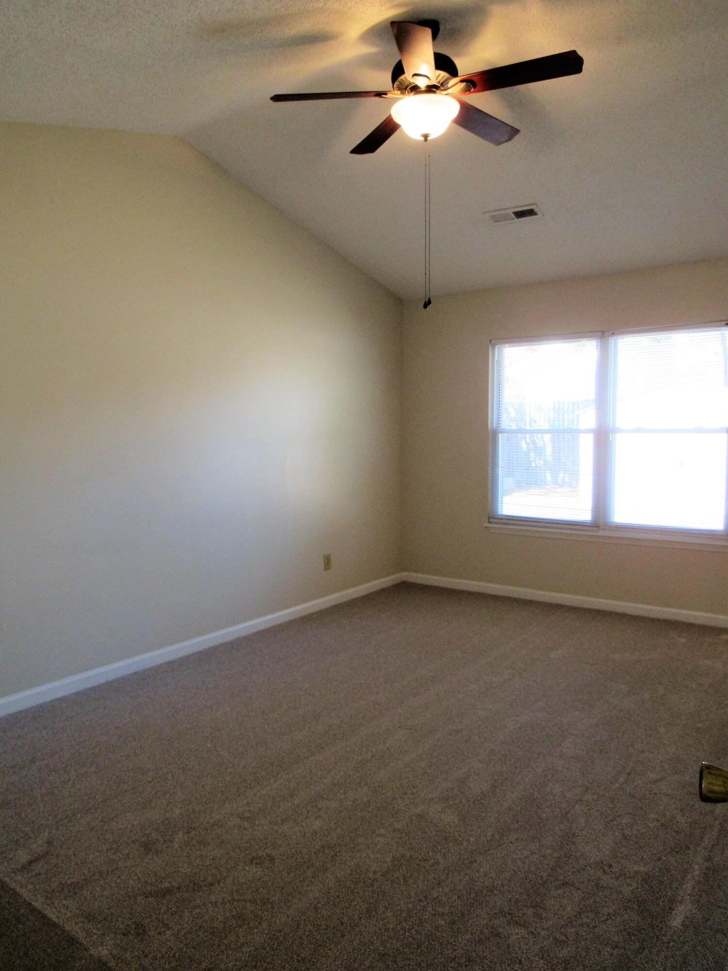 9514 One Notch Road Ladson, SC 29456 - Photo 20 of 29 9514 One Notch (4)