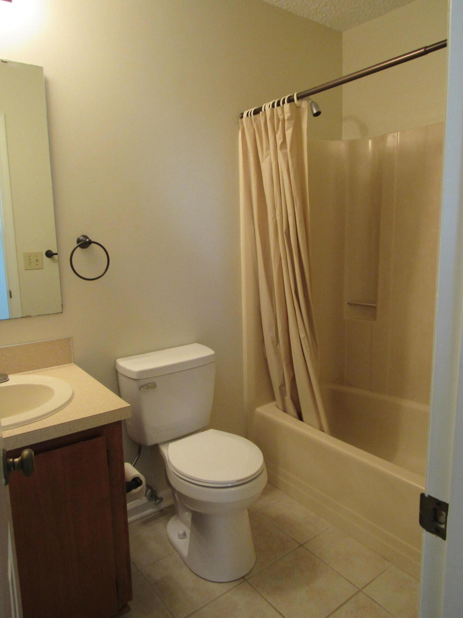9514 One Notch Road Ladson, SC 29456 - Photo 21 of 29 9514 One Notch (11)