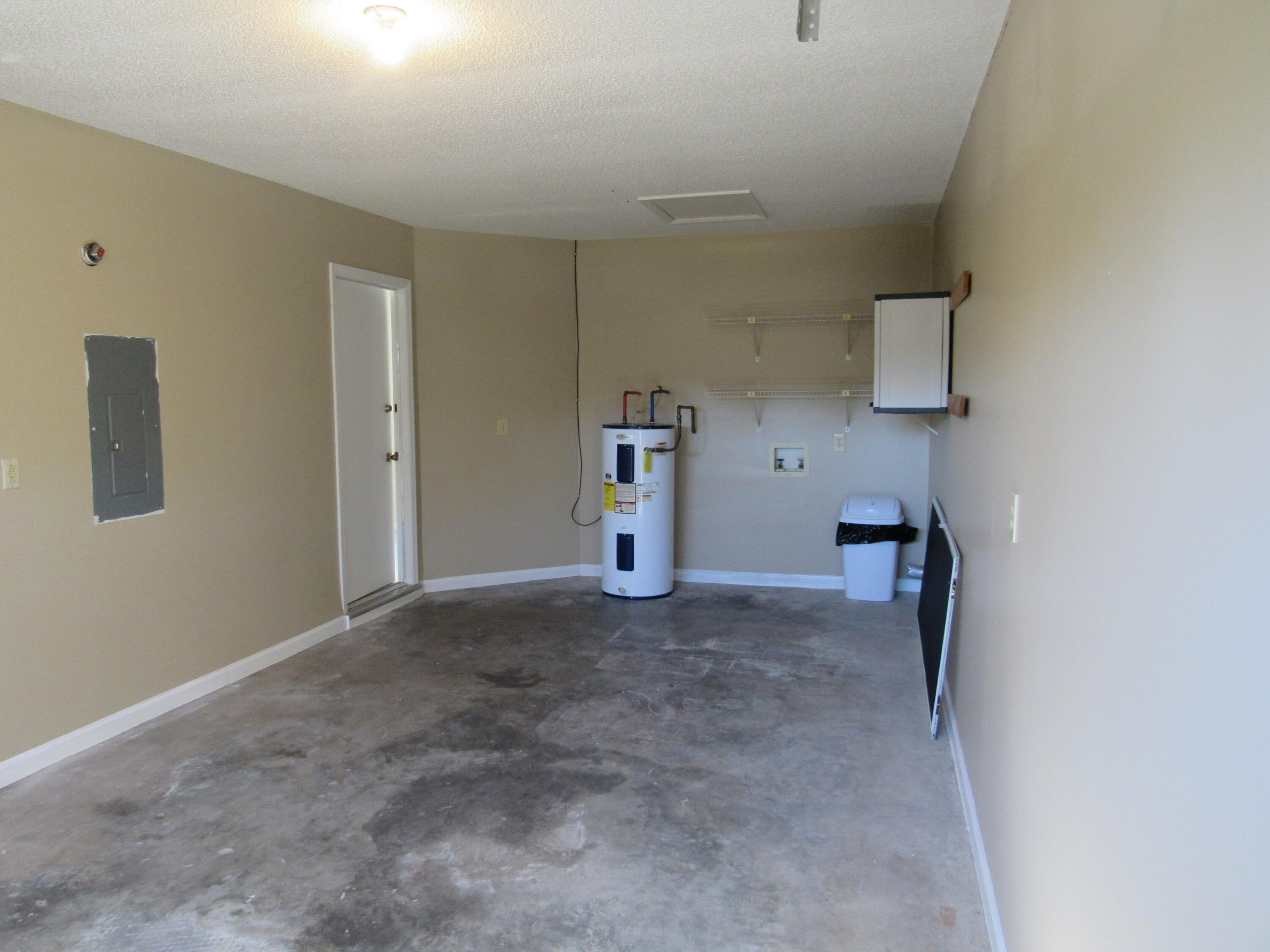 9514 One Notch Road Ladson, SC 29456 - Photo 24 of 29 9514 One Notch (102)