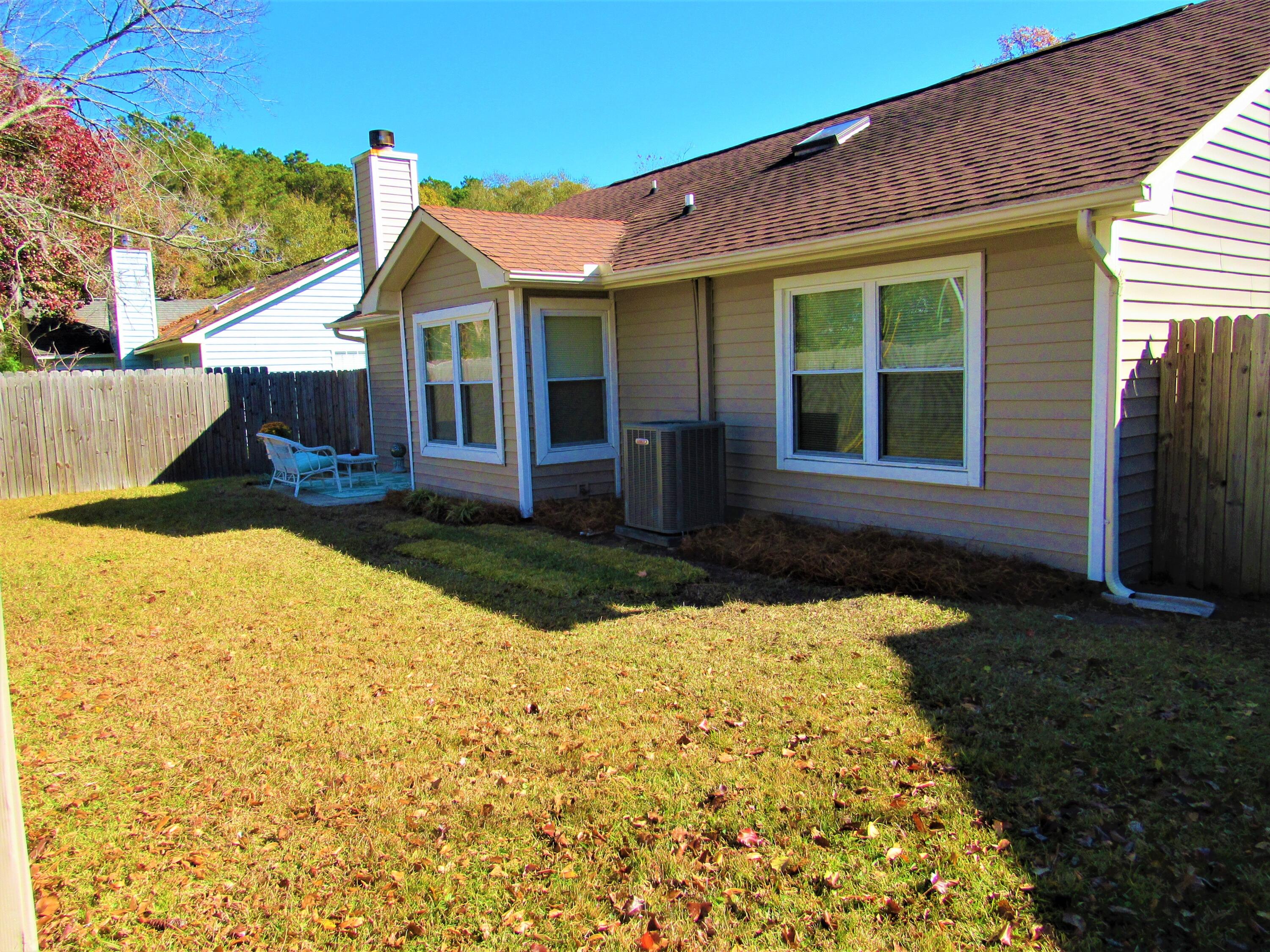9514 One Notch Road Ladson, SC 29456 - Photo 26 of 29 9514 One Notch (54)