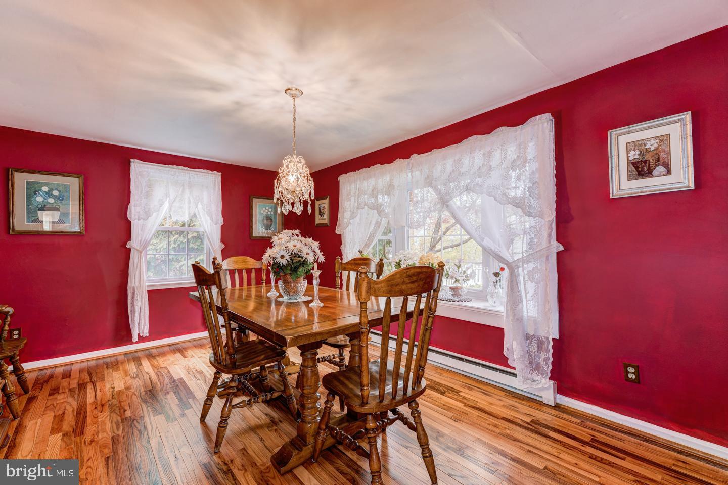 505 Burton Road Oreland, PA 19075 - Photo 14 of 36 Dining Room