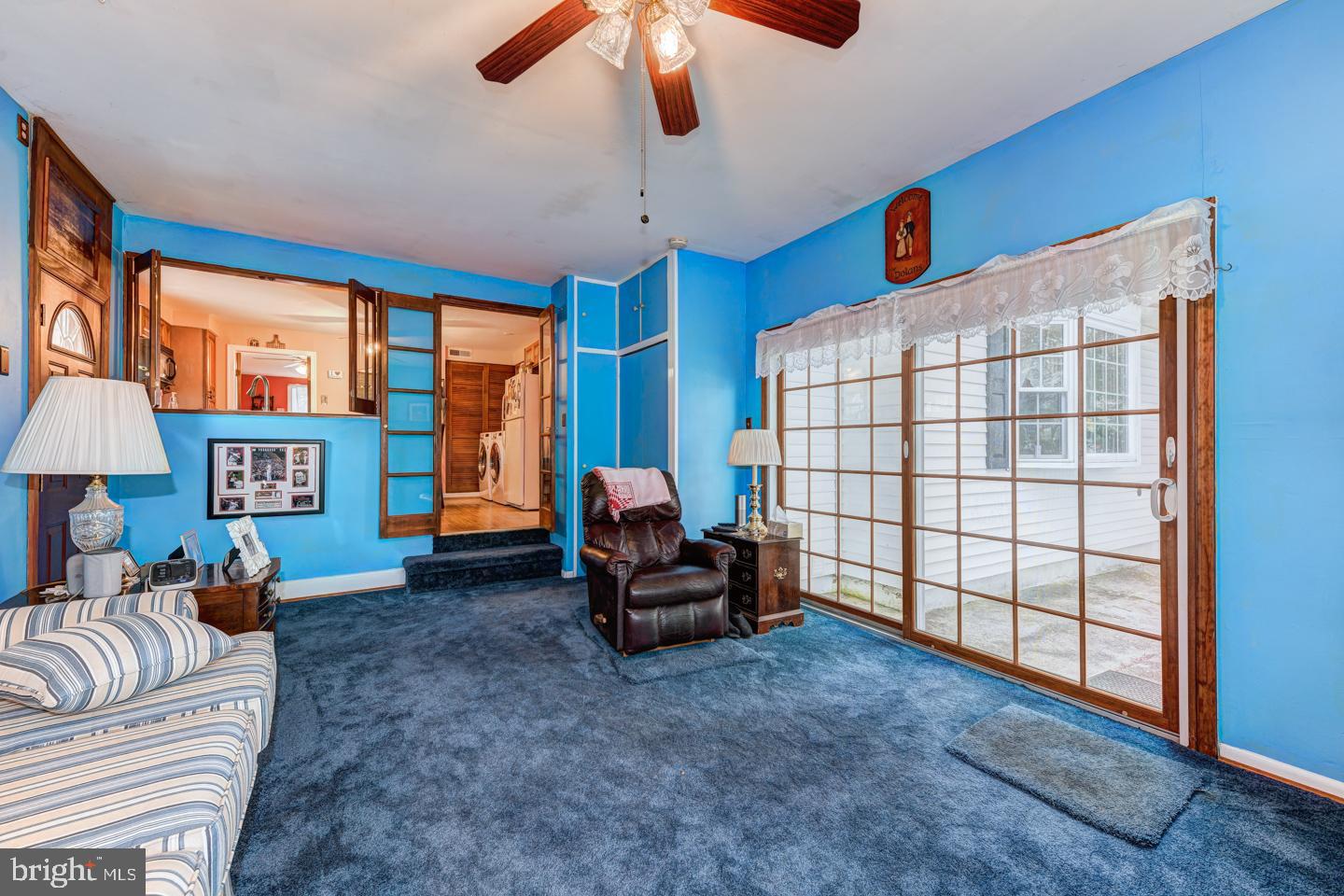 505 Burton Road Oreland, PA 19075 - Photo 22 of 36 Family Room