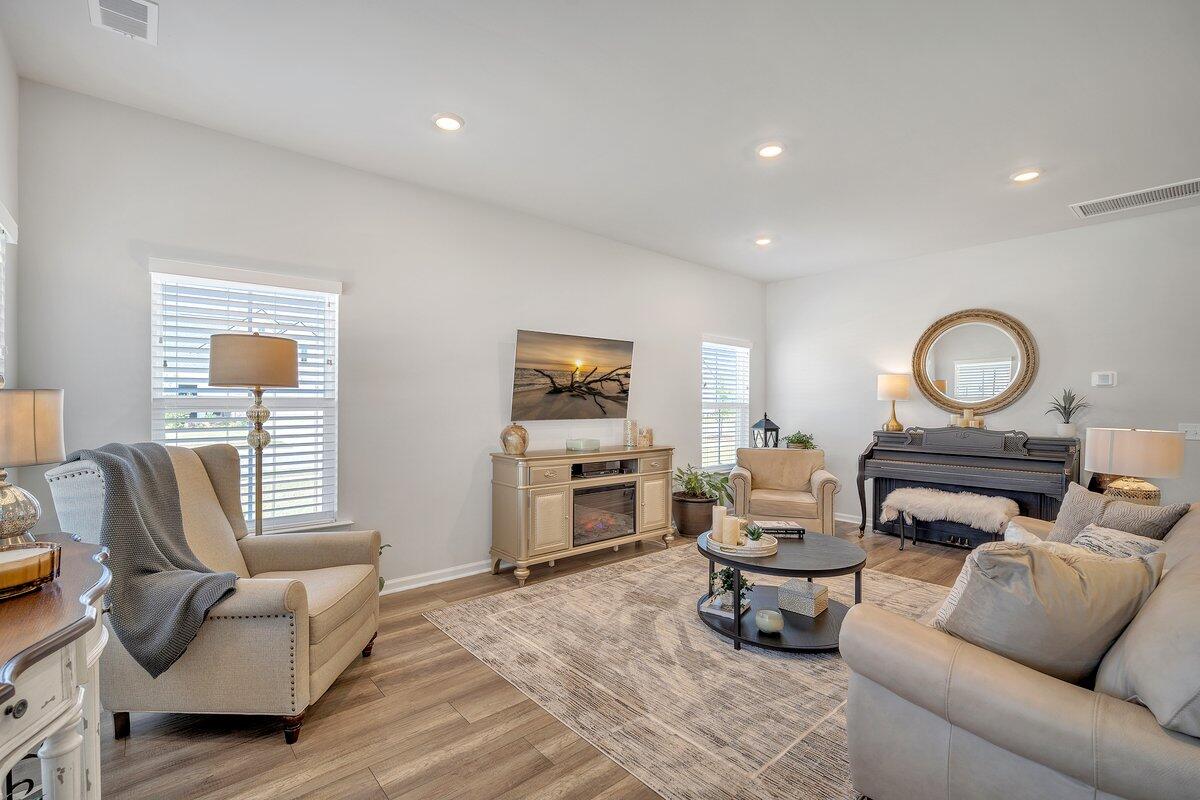 1127 Ark Shell Drive Summerville, SC 29485 - Photo 20 of 47 1127 Ark Shell Drive-37