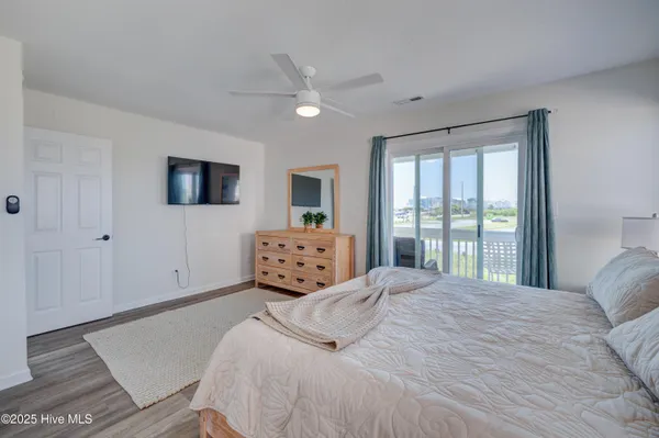 $720,000 | 111 Summer Pl Drive, North Topsail Beach, NC 28460