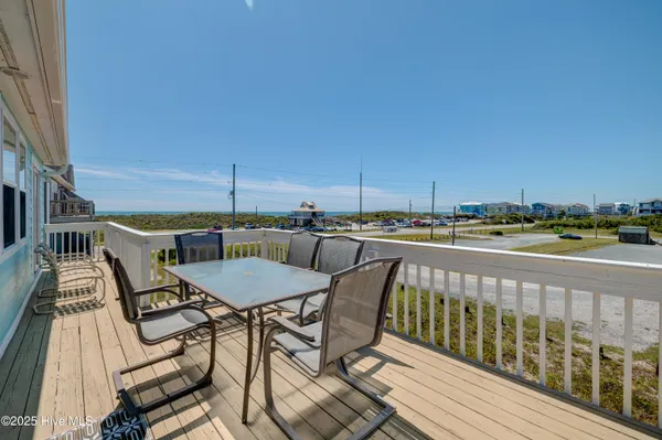 $720,000 | 111 Summer Pl Drive, North Topsail Beach, NC 28460