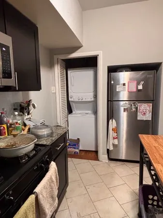 $2,000 | 4366 North Milwaukee Avenue, Unit 2N, Chicago, IL 60641