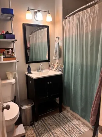 $2,000 | 4366 North Milwaukee Avenue, Unit 2N, Chicago, IL 60641