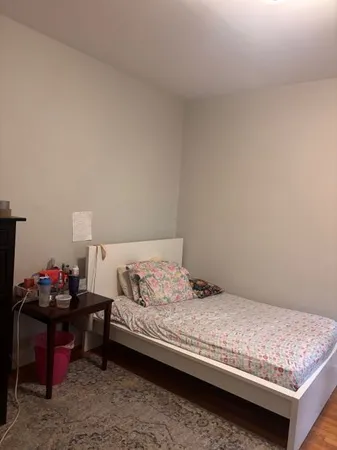 $2,000 | 4366 North Milwaukee Avenue, Unit 2N, Chicago, IL 60641