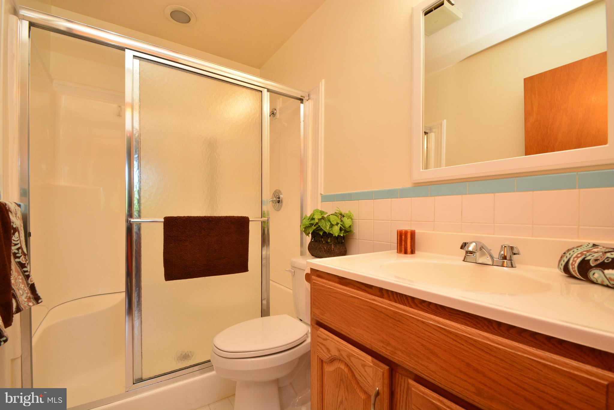 4211 Mispillion Road Baltimore, MD 21236 - Photo 24 of 30 Bath