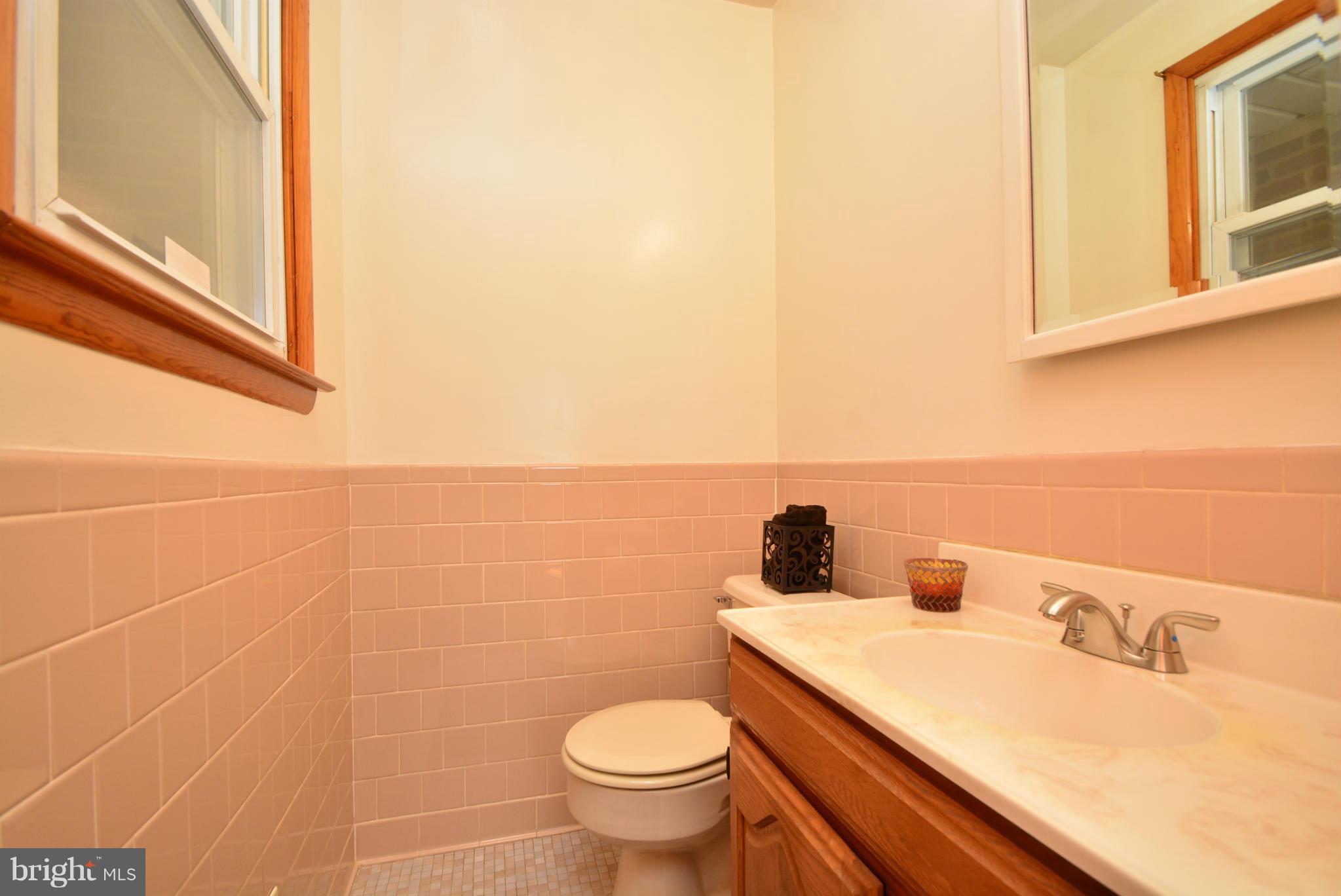 4211 Mispillion Road Baltimore, MD 21236 - Photo 25 of 30 Bath (Master)