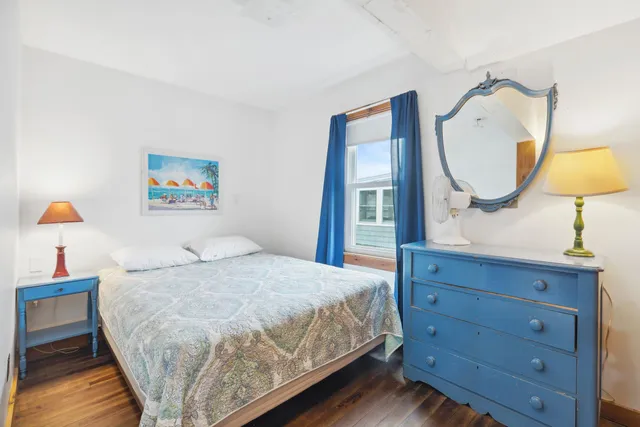 $1,695,000 | 13-15 Ocean Boulevard, Hampton, NH 03842