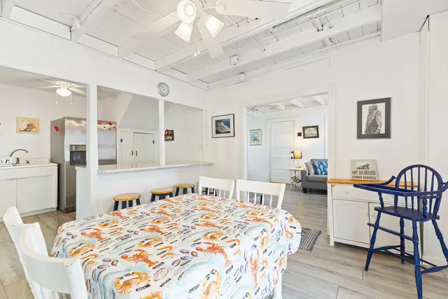 $1,695,000 | 13-15 Ocean Boulevard, Hampton, NH 03842