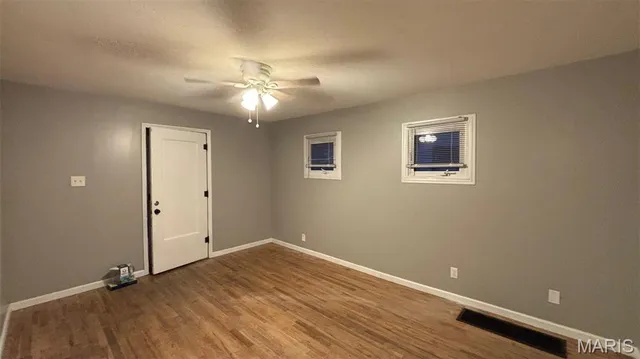 $1,100 | 3320 Dix Avenue, St. Louis, MO 63114