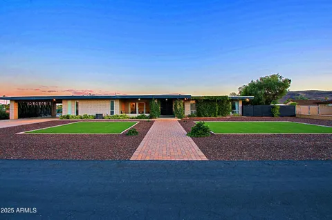 $1,165,000 | 4901 West Soft Wind Drive, Glendale, AZ 85310