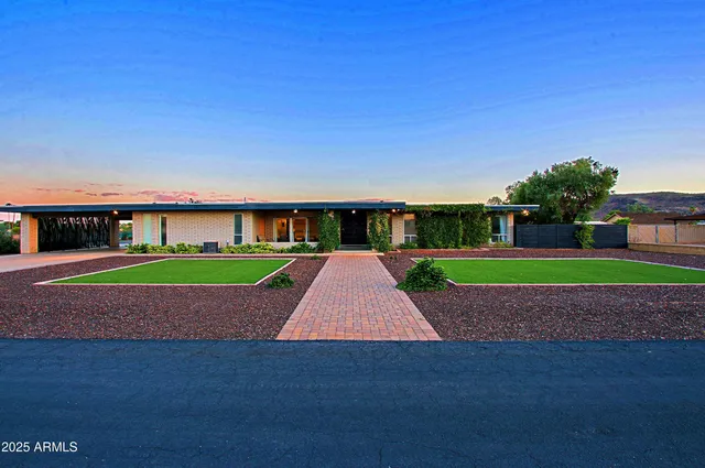 $1,165,000 | 4901 West Soft Wind Drive, Glendale, AZ 85310