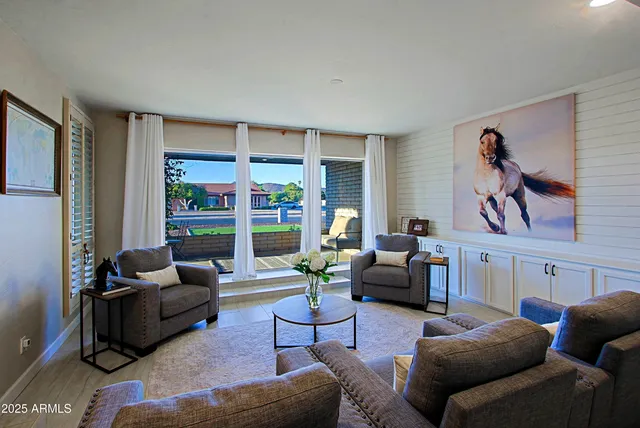 $1,165,000 | 4901 West Soft Wind Drive, Glendale, AZ 85310