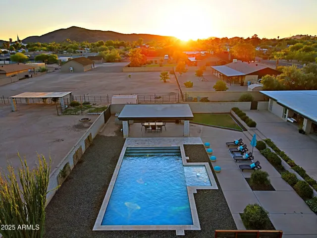 $1,165,000 | 4901 West Soft Wind Drive, Glendale, AZ 85310