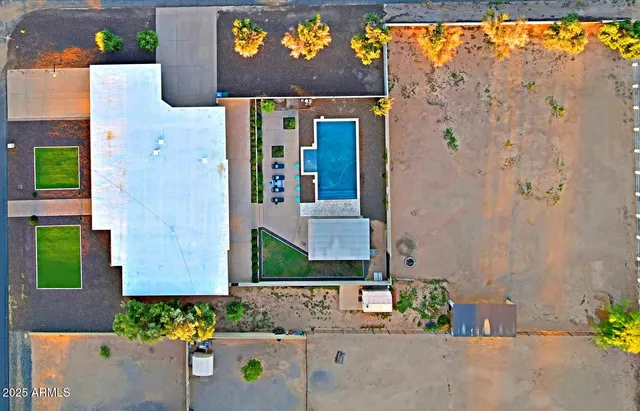 $1,165,000 | 4901 West Soft Wind Drive, Glendale, AZ 85310