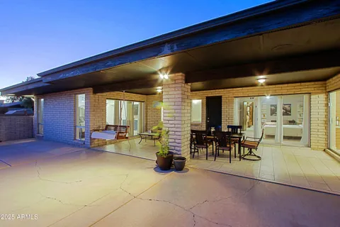 $1,165,000 | 4901 West Soft Wind Drive, Glendale, AZ 85310