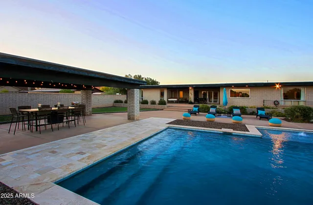 $1,165,000 | 4901 West Soft Wind Drive, Glendale, AZ 85310