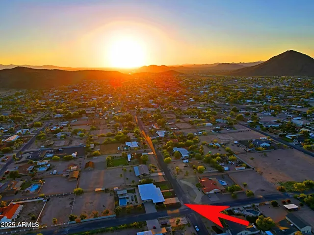 $1,165,000 | 4901 West Soft Wind Drive, Glendale, AZ 85310