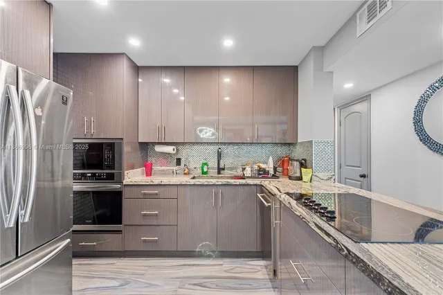 $4,500 | 1345 Lincoln Road, Unit 1105, Miami Beach, FL 33139