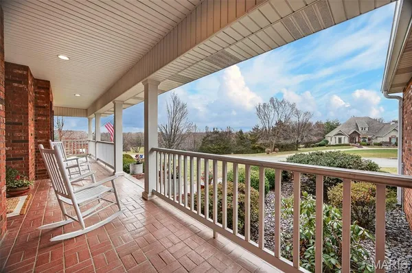 $649,000 | 1550 Cedar Lawn Drive, Lebanon, MO 65536