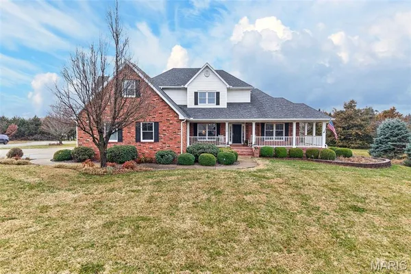 $649,000 | 1550 Cedar Lawn Drive, Lebanon, MO 65536