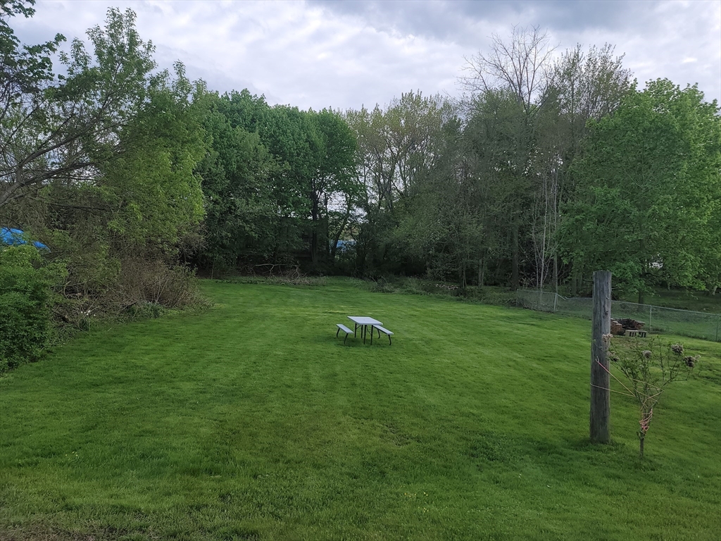 13 Hartley Street, Unit 2L Webster, MA 01570 - Photo 7 of 7