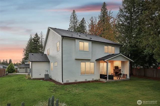 $900,000 | 9721 18th St Court East, Edgewood, WA 98371