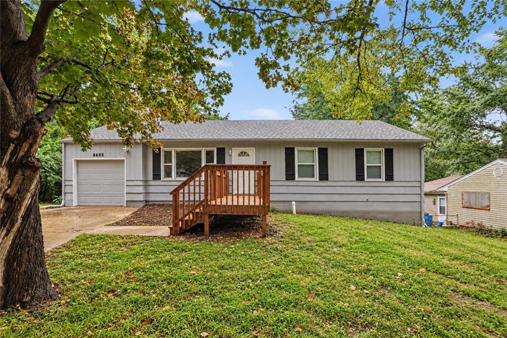 8605 Spring Valley Road Raytown, MO 64138 - Photo 1 of 21 Gallery Image 1