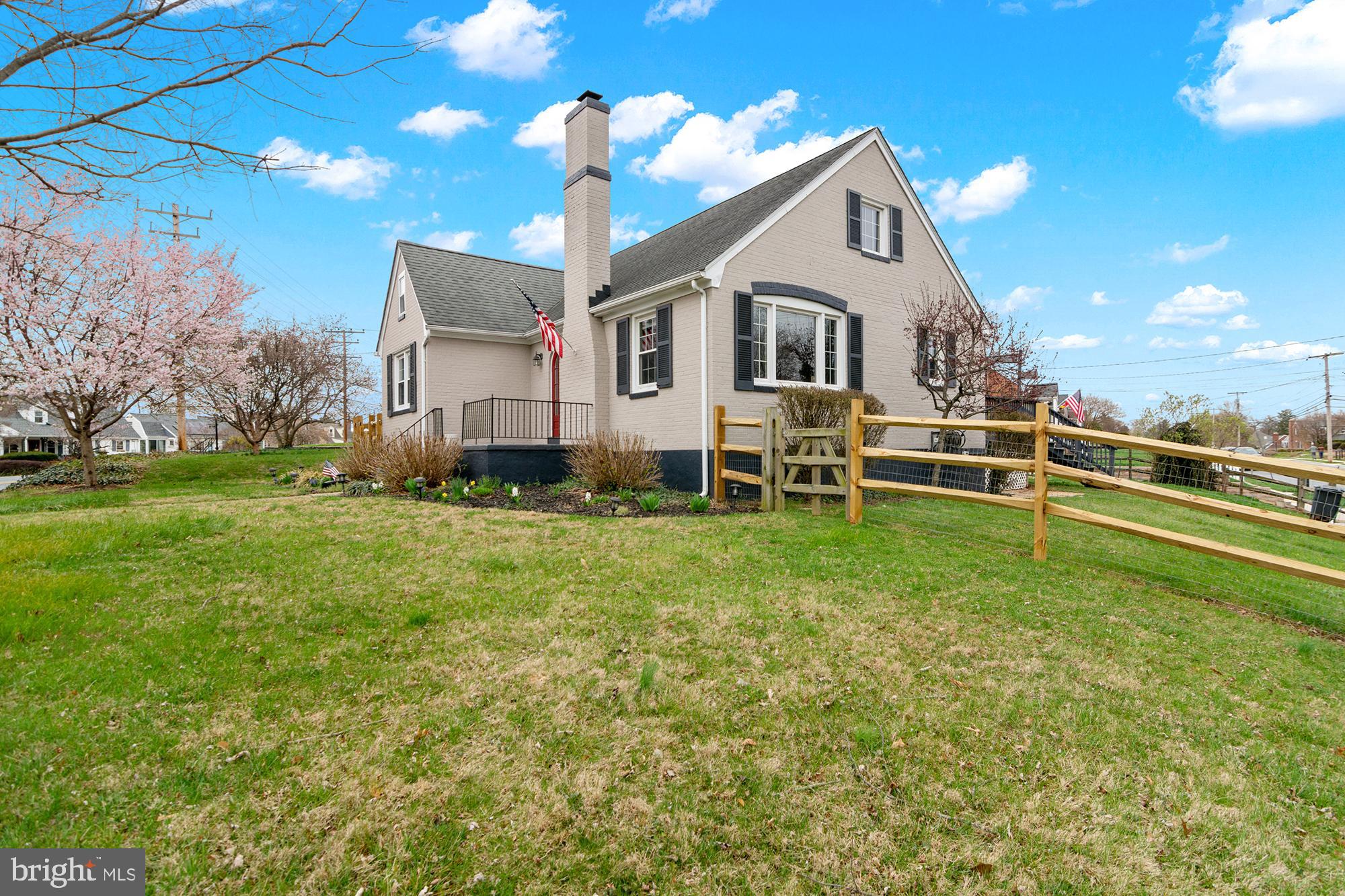 2029 Old Frederick Road Catonsville, MD 21228 - Photo 2 of 61