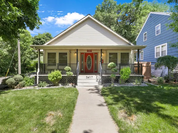 $599,900 | 2417 West Bourne Avenue, St. Paul, MN 55108