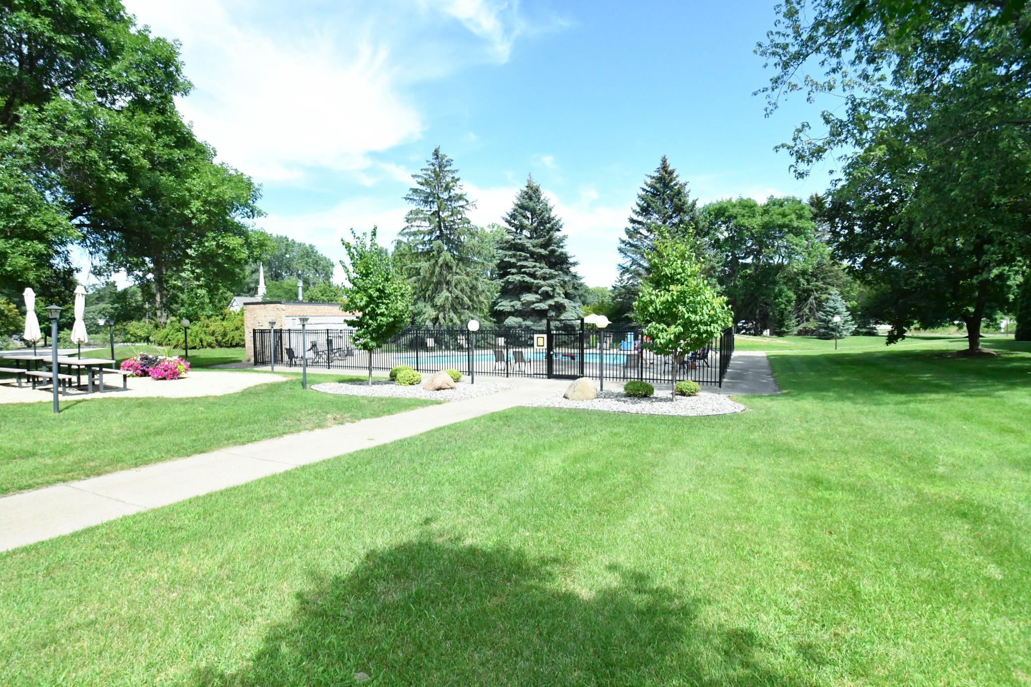 4045 Hodgson Road, Unit 217 Shoreview, MN 55126 - Photo 9 of 20 Gallery Image 9