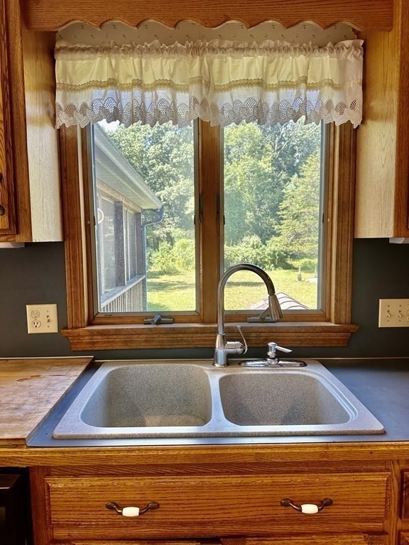 2545 Maple Swamp Road North Dighton, MA 02764 - Photo 4 of 37 Gallery Image 4