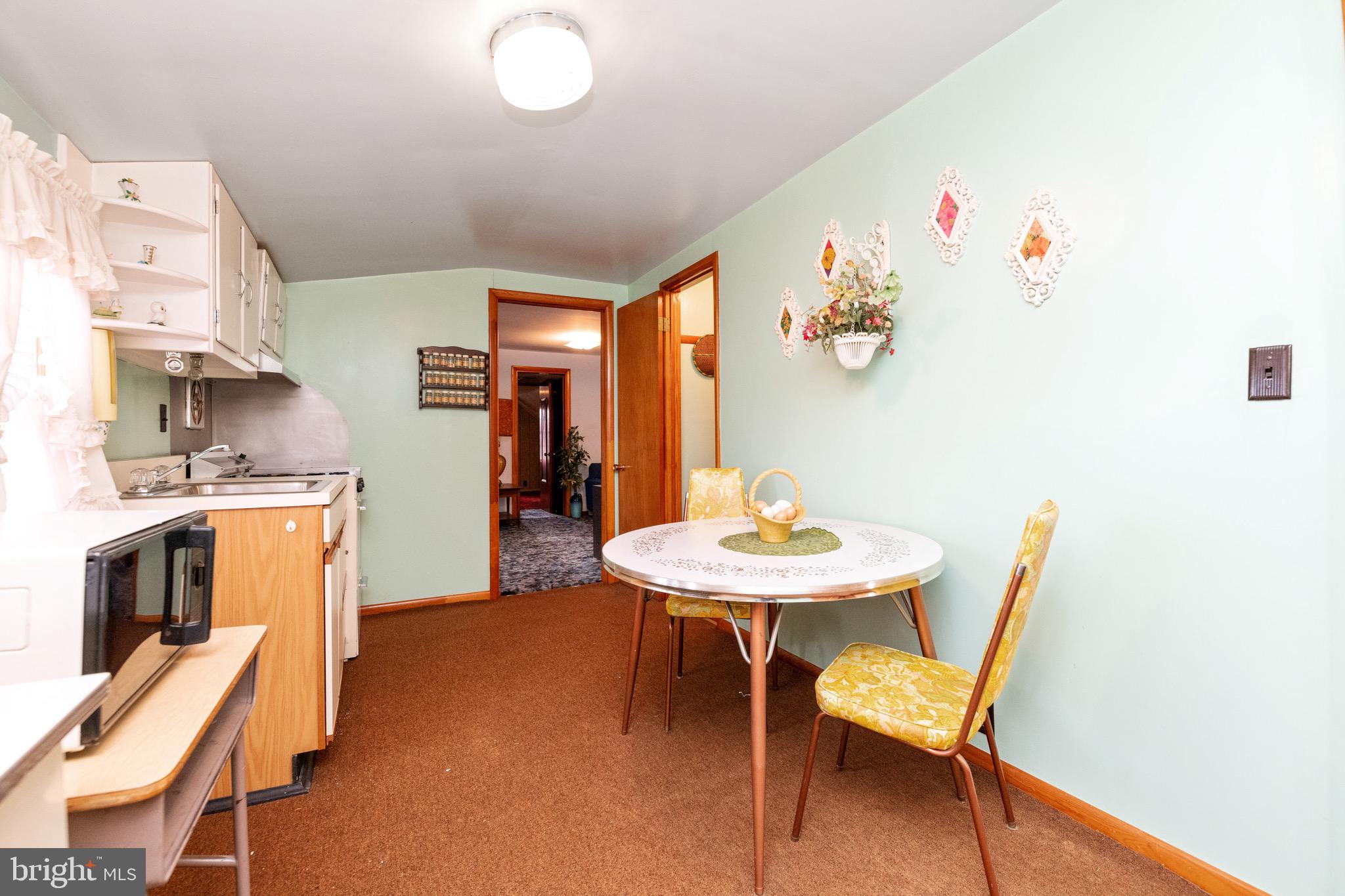 6209 Ebenezer Road Baltimore, MD 21220 - Photo 21 of 43 Upper level kitchen