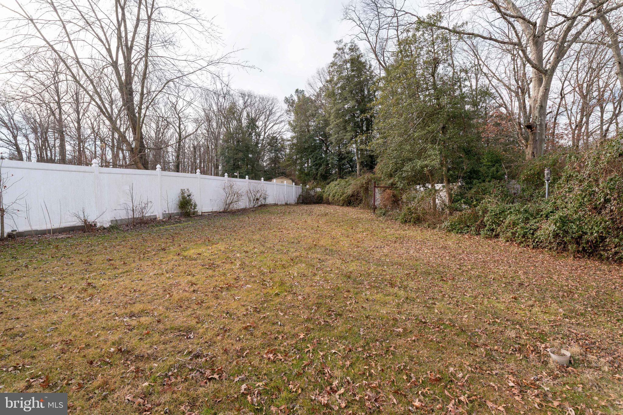 6209 Ebenezer Road Baltimore, MD 21220 - Photo 41 of 43 Fenced backyard