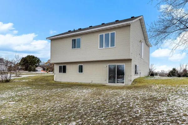 $389,900 | 25825 106th Street Northwest, Zimmerman, MN 55398