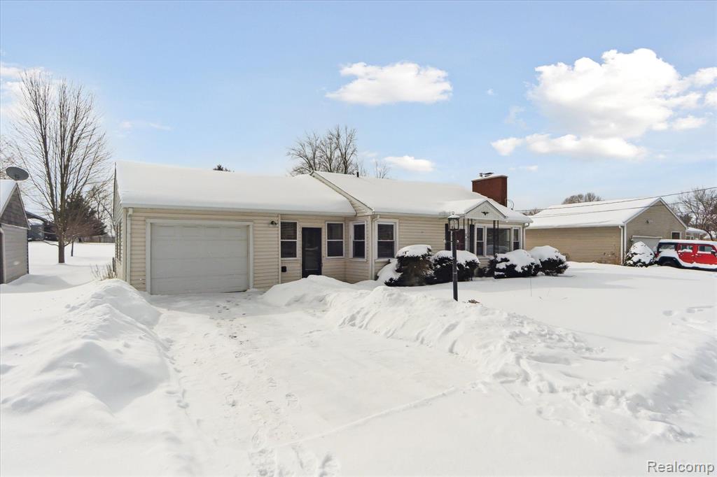 1110 Grange Hall Road Fenton, MI 48430 - Photo 2 of 51